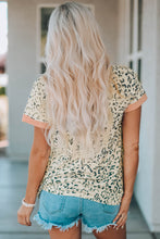Load image into Gallery viewer, Leopard Contrast Short Sleeve Tee Shirt
